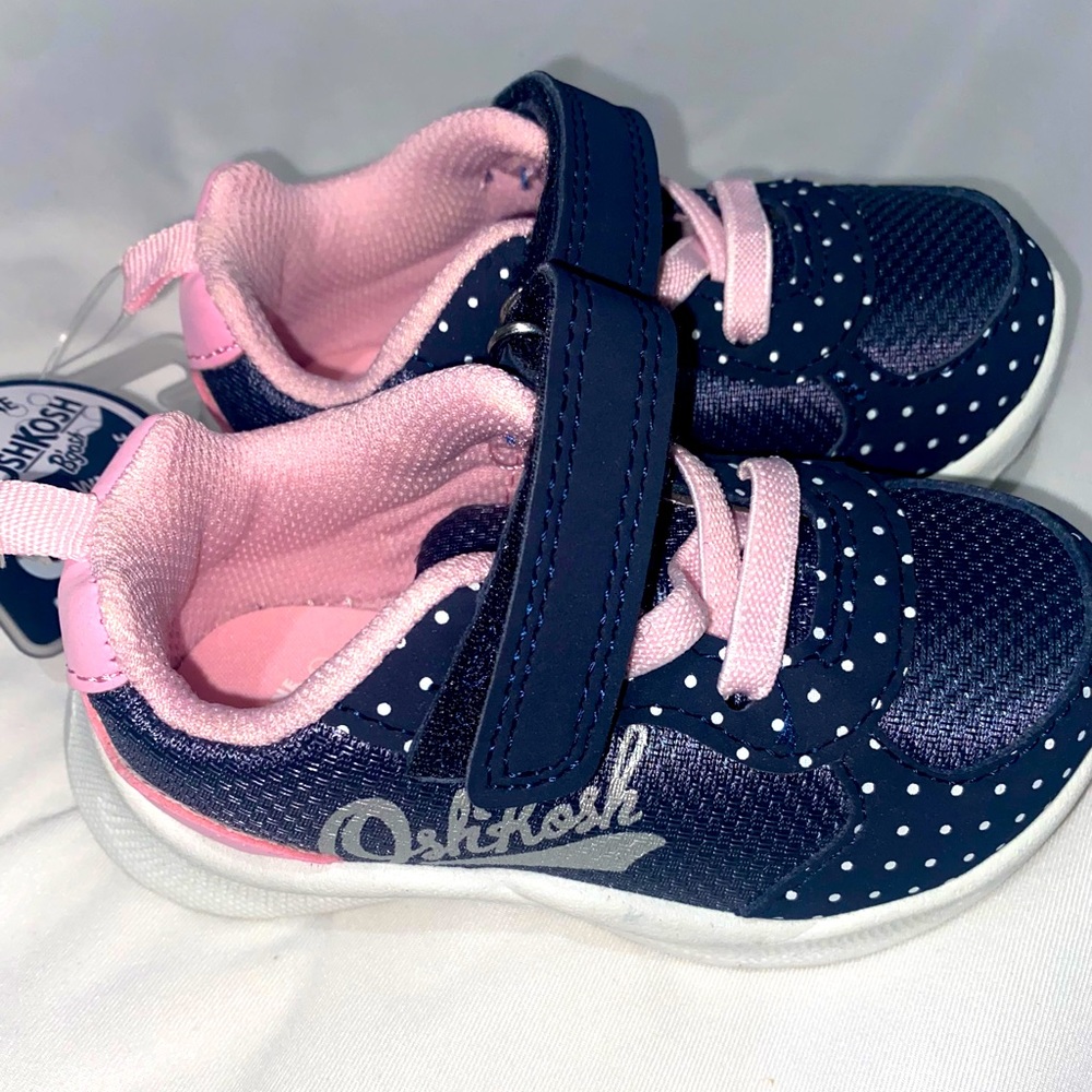 Very cute OshKosh shoes. Brand New with tags